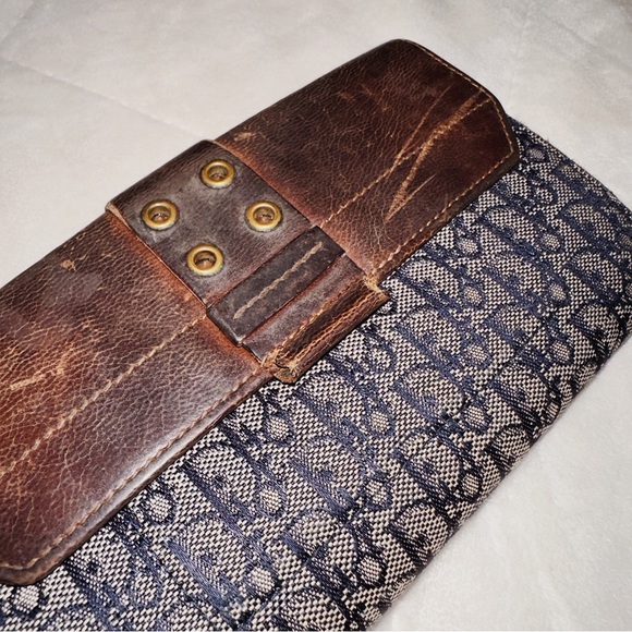 Vintage Christian Dior Wallet - Picture 2 of 9